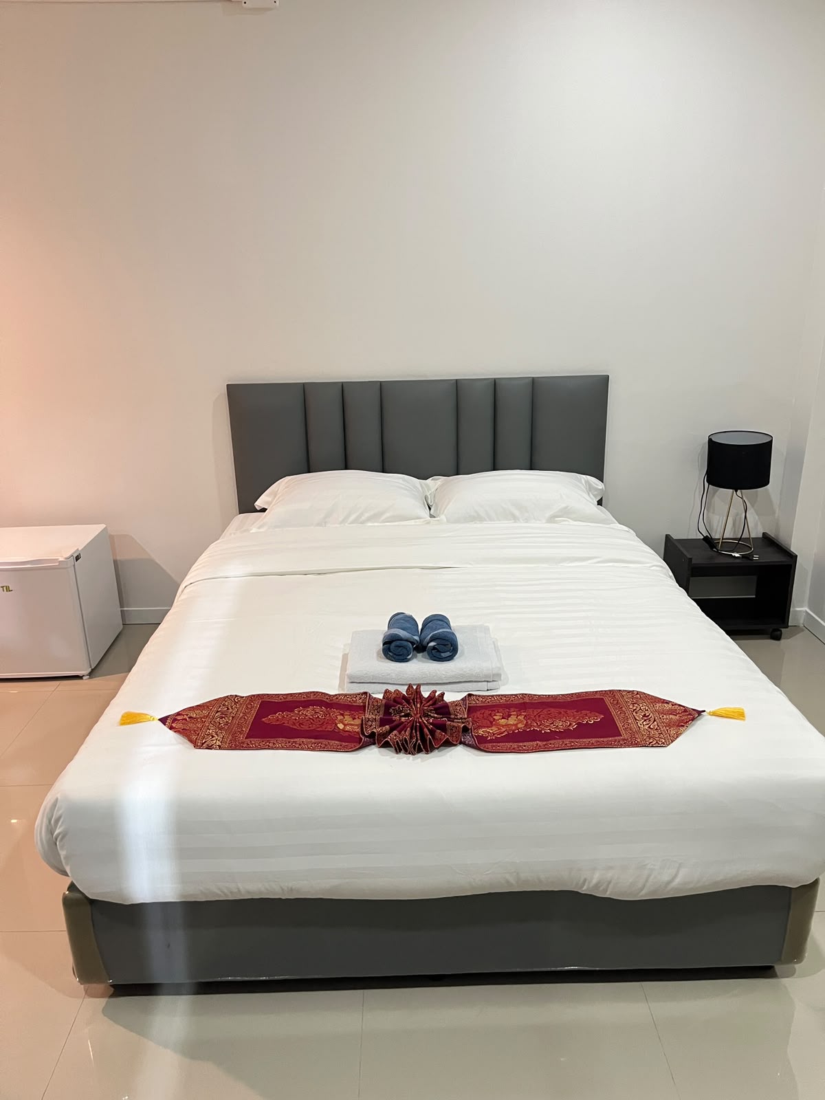 Standard room with double bed